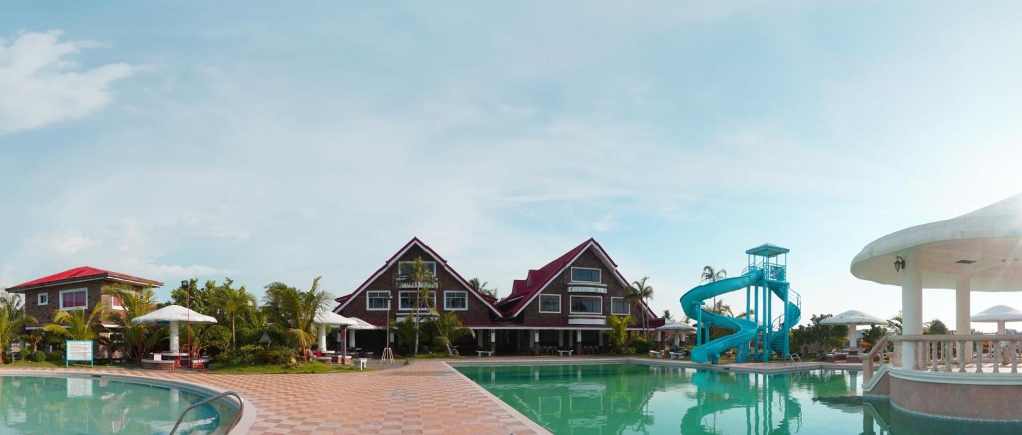 El Pescador Resort Hotel Bolinao Esterno foto